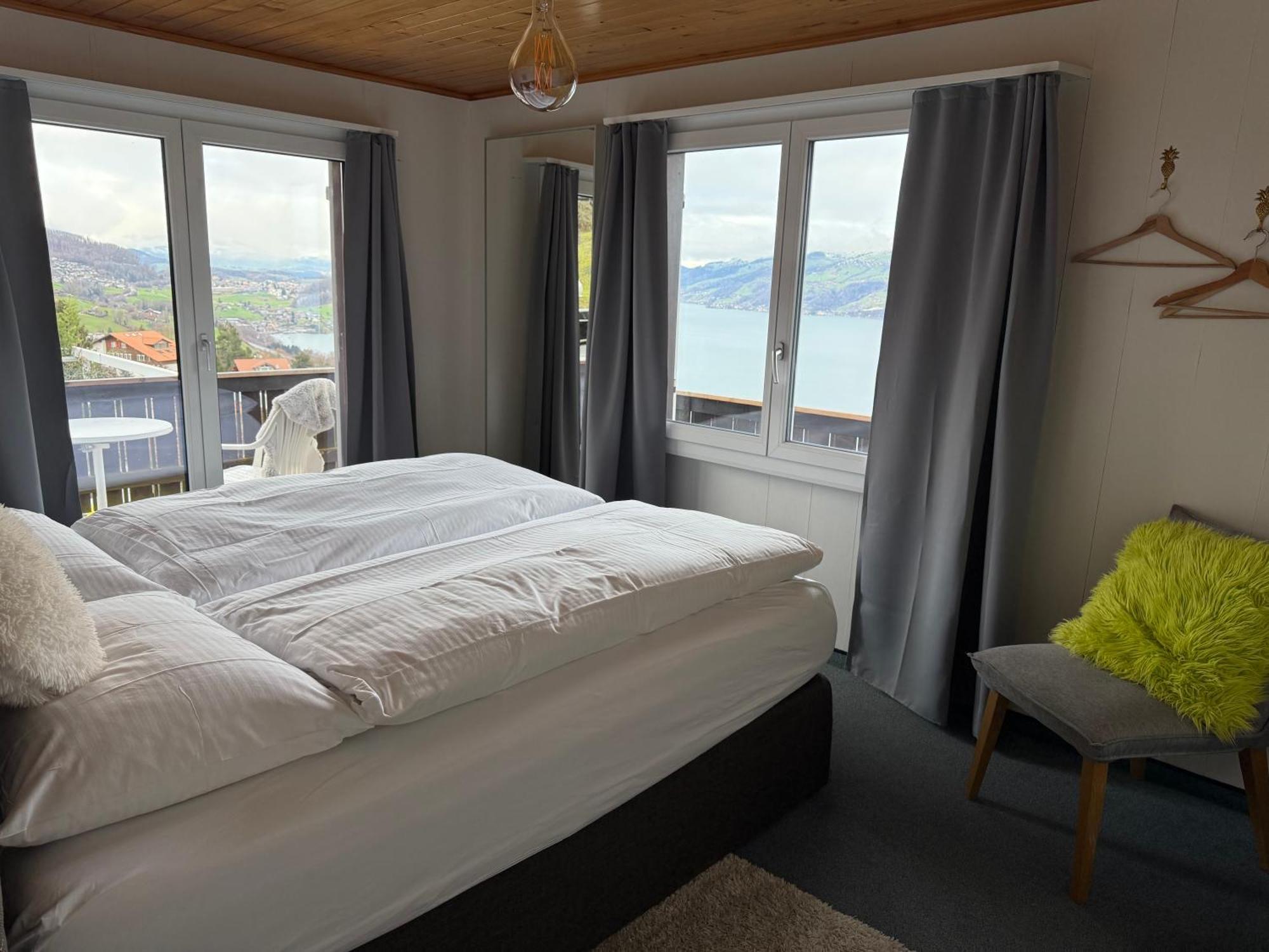 Eva'S Seeblick Krattigen Zimmer foto