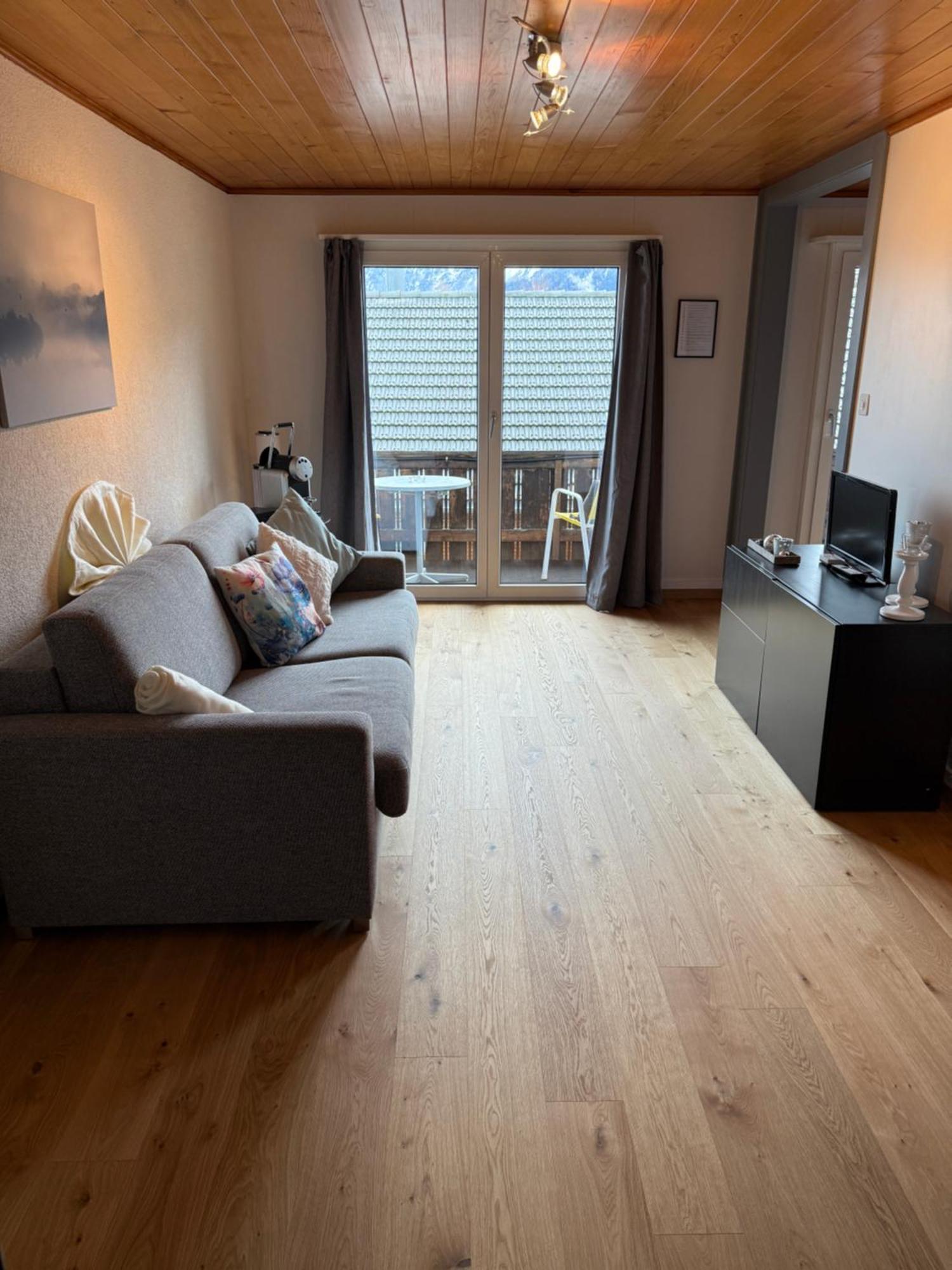 Eva'S Seeblick Krattigen Zimmer foto