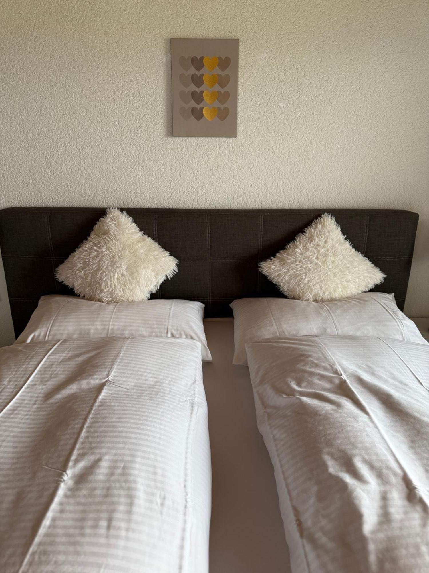 Eva'S Seeblick Krattigen Zimmer foto
