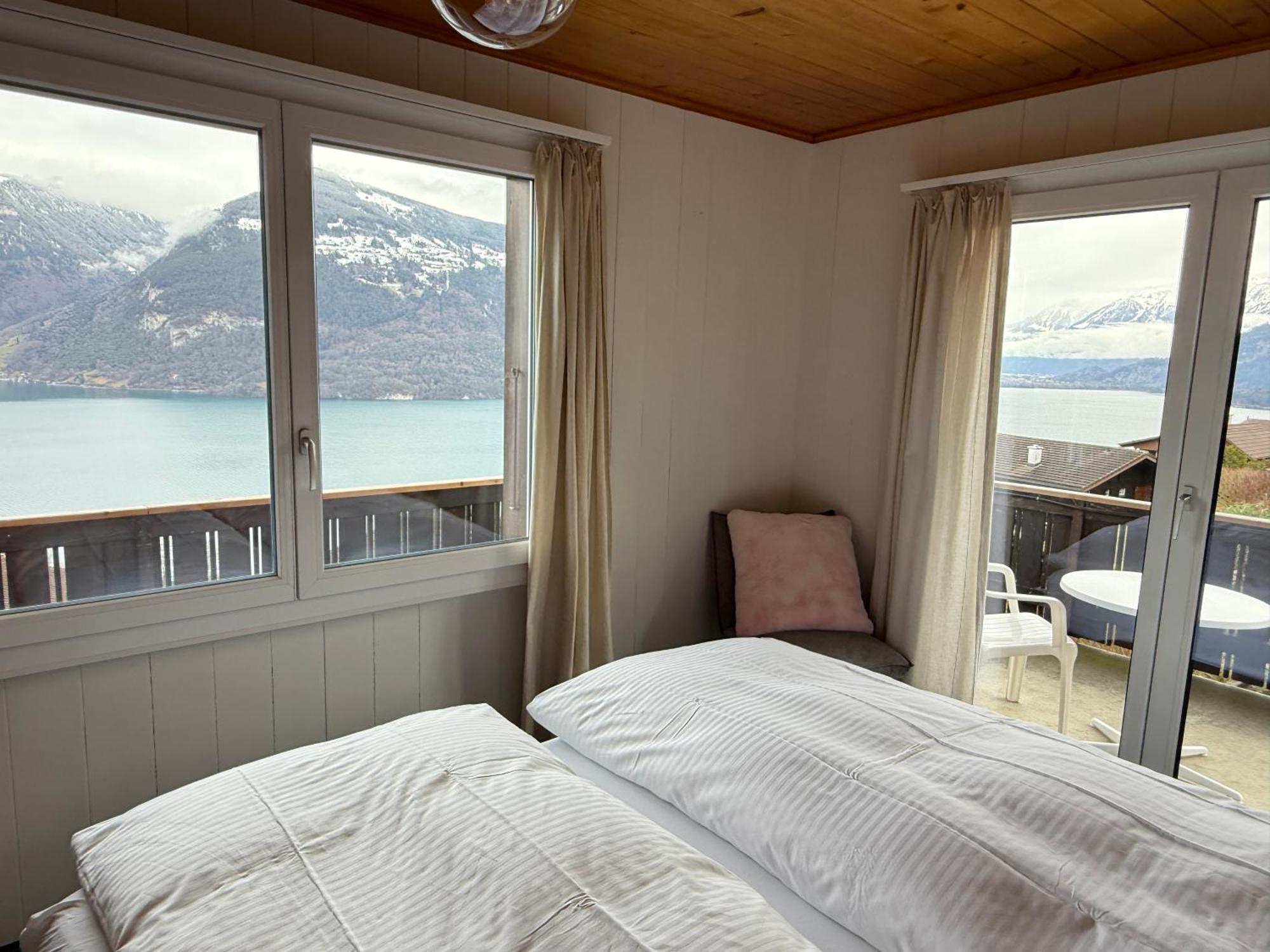Eva'S Seeblick Krattigen Zimmer foto
